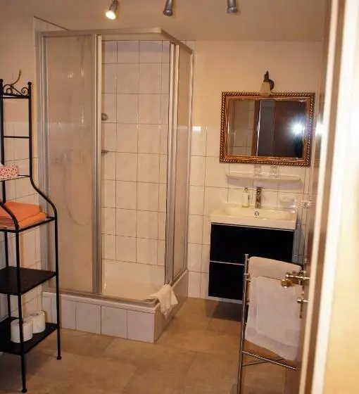 ガーデンビュースタンダードルーム, Altstadtpension Dietz