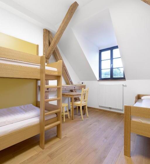 Chambre Triple Standard, Herberge Hof Armada