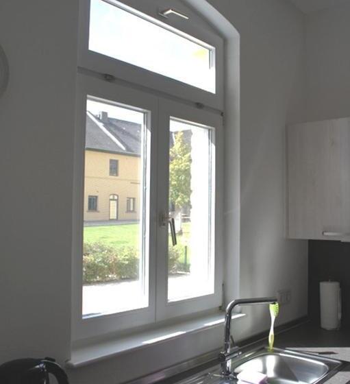 低层单卧公寓, Herberge Hof Armada