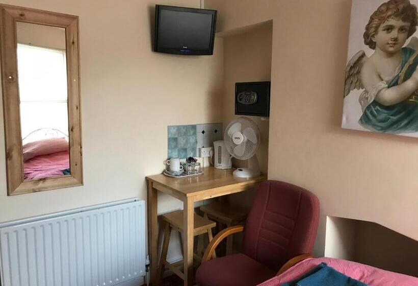 Номер Стандарт Совместная Ванная, Bayside Guest House