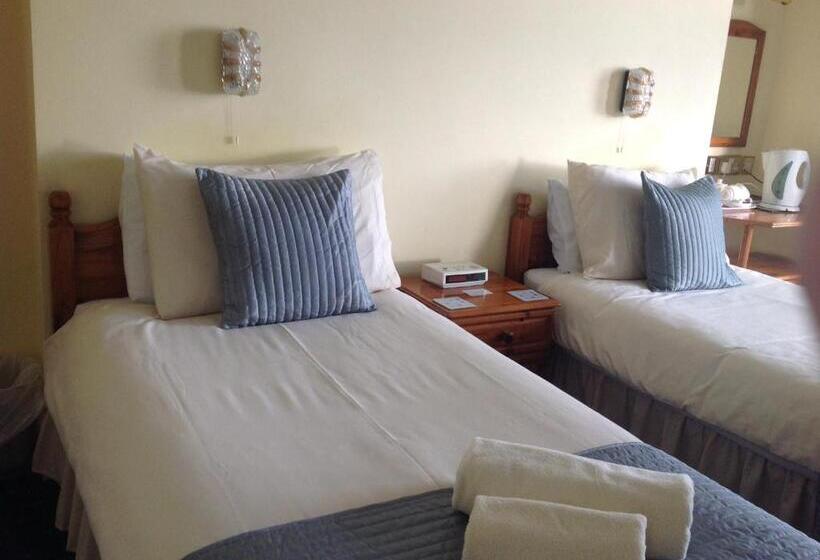 חדר סטנדרט נוף לים, Cubbon House