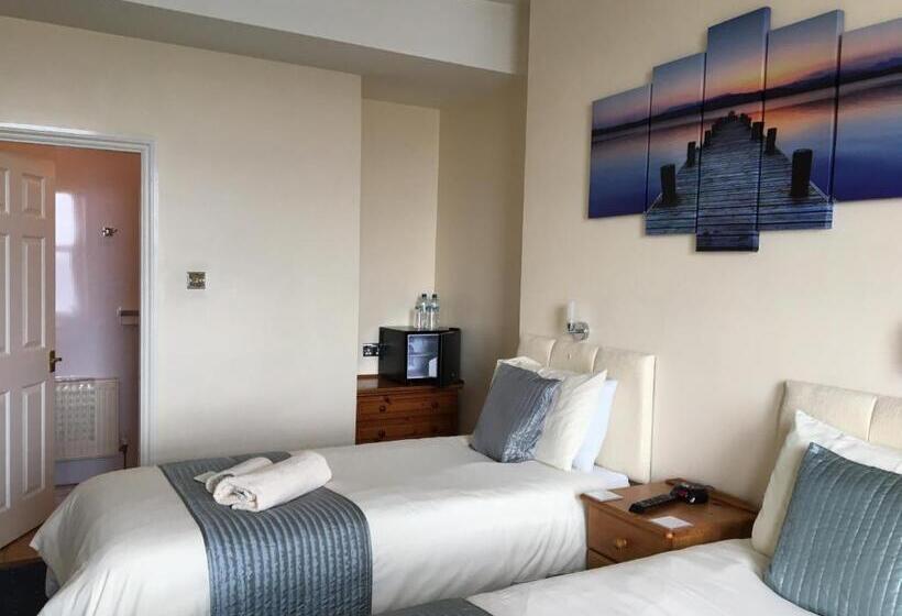 חדר סטנדרט נוף לים, Cubbon House