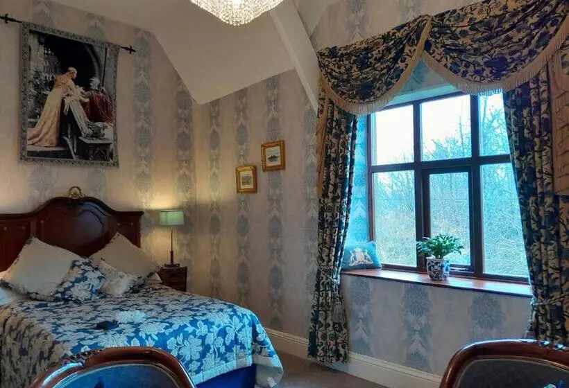 キングサイズベッドのデラックススイート, St David's Guesthouse
