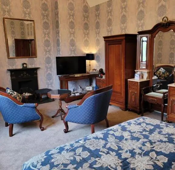 キングサイズベッドのデラックススイート, St David's Guesthouse