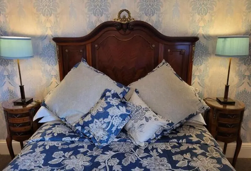 キングサイズベッドのデラックススイート, St David's Guesthouse
