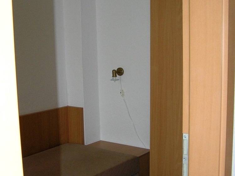 חדר משפחתי, Pension Dünenhaus