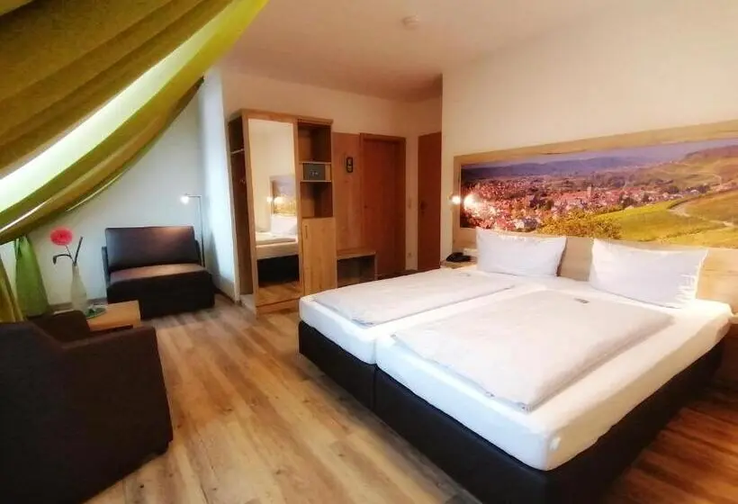 スーペリアールーム, Gasthof Hotel Weinbau Zum Goldenen Ochsen
