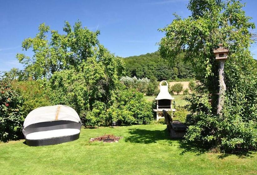 اتاق استاندارد, Pension Am Rennsteig