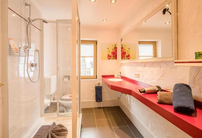 Апартаменты 3 Спальни, Ferienhotel Sonnenheim