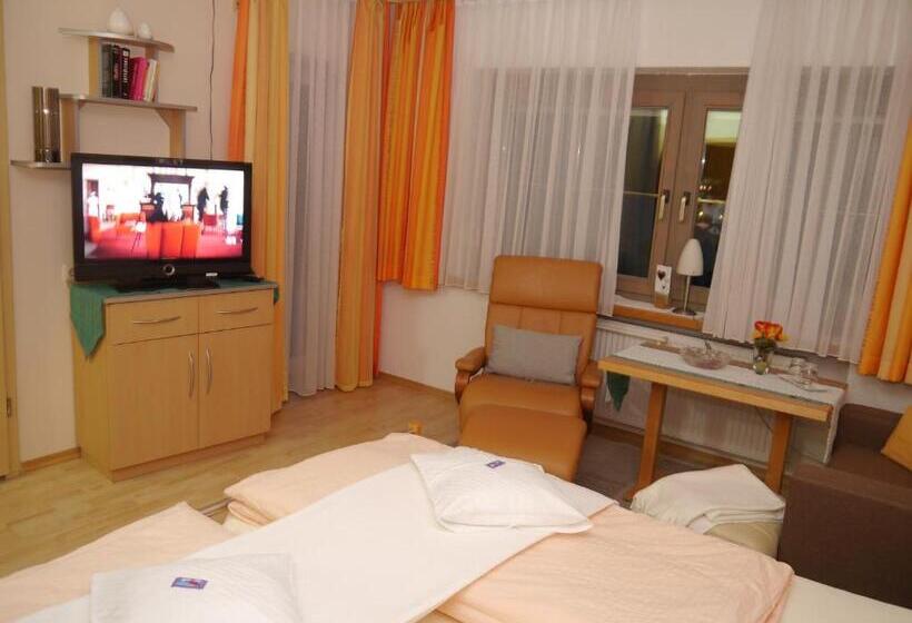 Номер Комфорт, Pension / Fw Gästehaus Stern