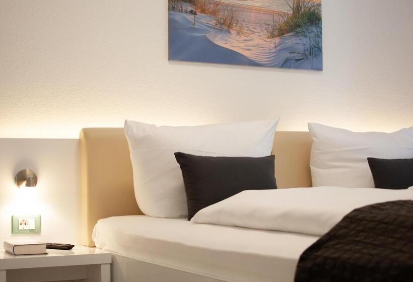 Дом 4 Спальни, Campushus