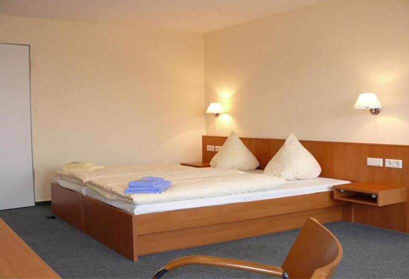 スタンダードシングルルーム, Komenský Gäste  Und Tagungshaus