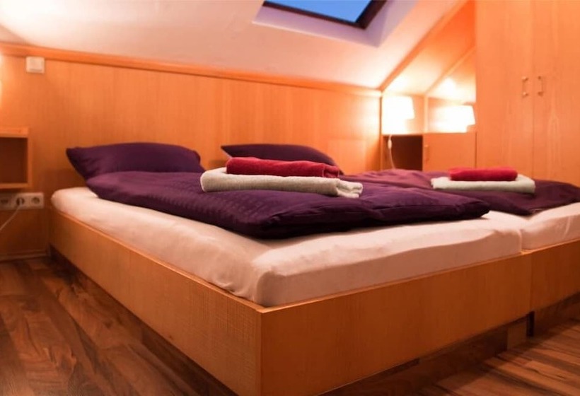 اتاق استاندارد, Pension Sachsenallee