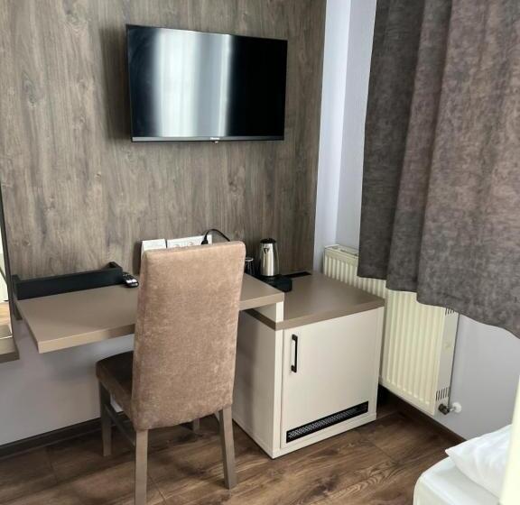 Одноместный Номер Basic, Restaurant Mirena