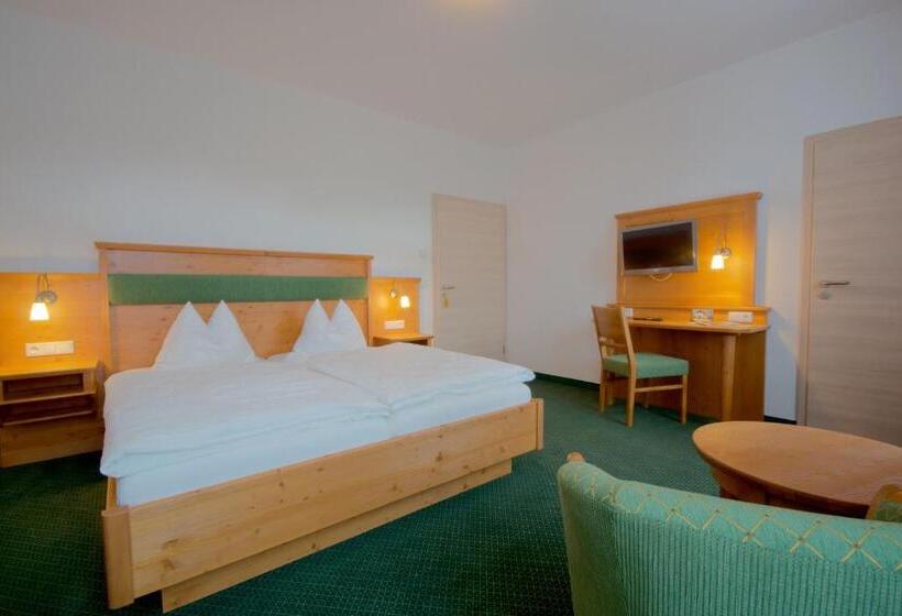 Номер Стандарт, Pension Am Finkenberg
