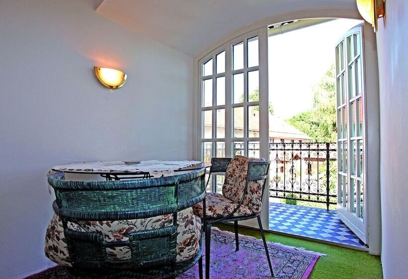 Camera Superiore, Haus Hildegunde