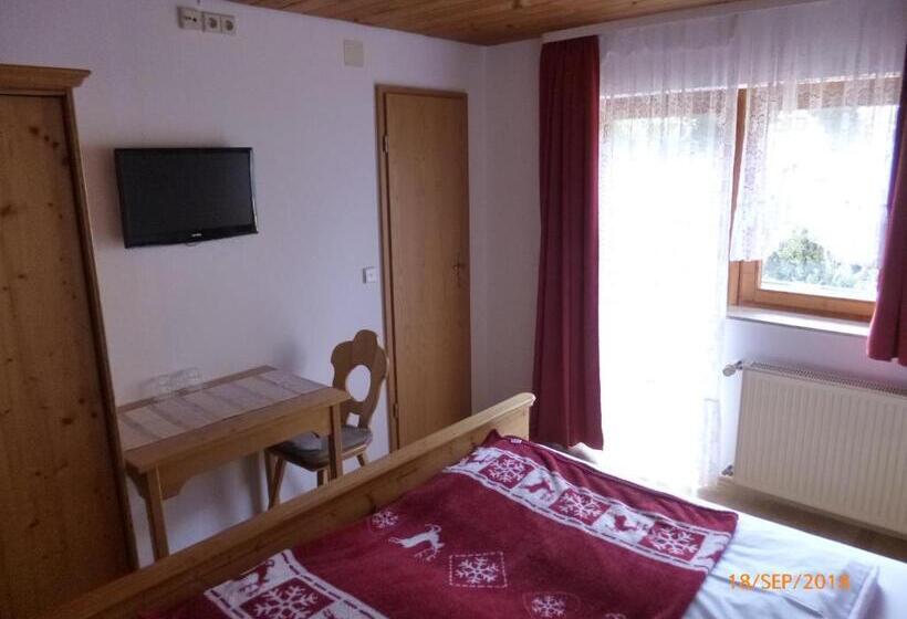 标准间带阳台, Landgasthaus Gemsennest