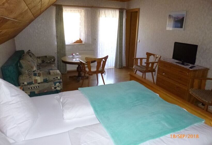 غرفة قياسية مزوَّدة بشُرفة, Landgasthaus Gemsennest