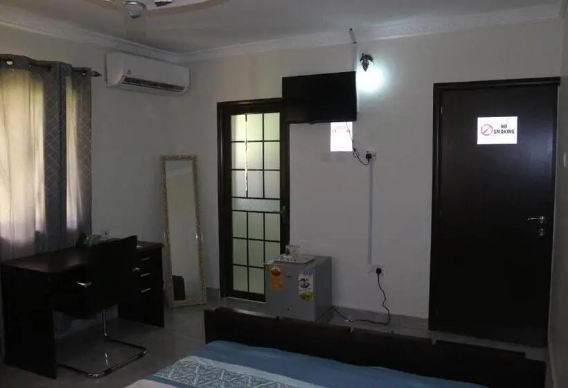 デラックスルーム, 3a S Guest House