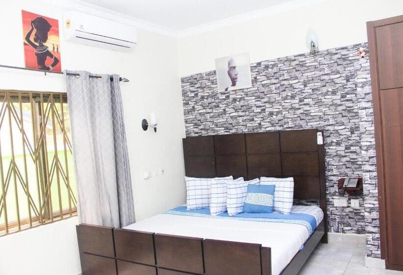 اتاق لوکس با تخت بزرگ, 3a S Guest House