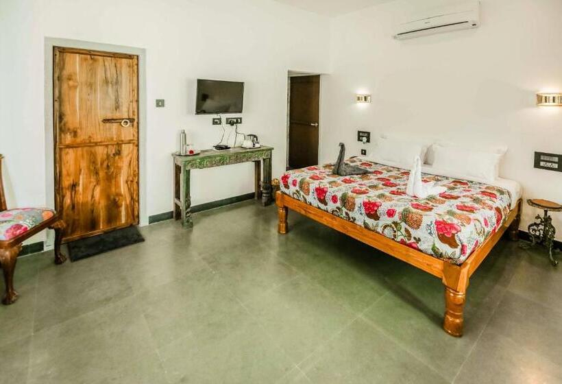 Quarto Superior Cama King, The Neem Tree