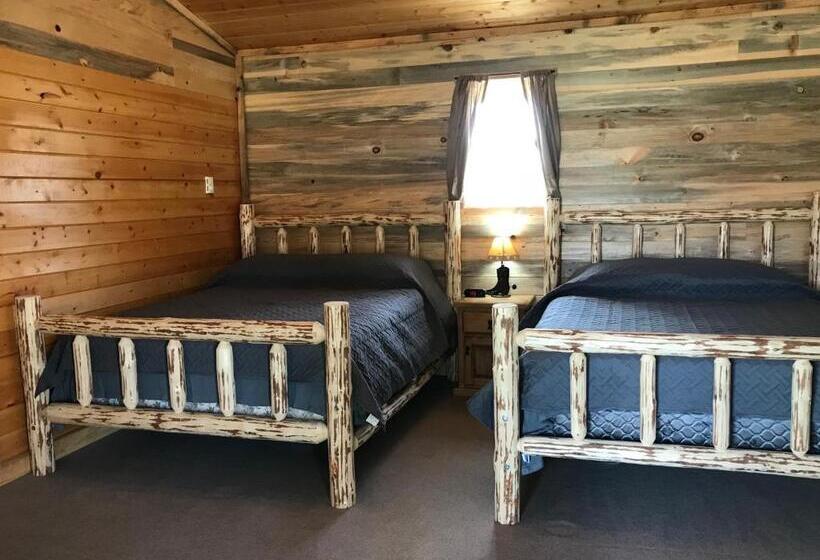 جناح مطلّ علي الجبل, Yellowstone Cutthroat Guest Ranch