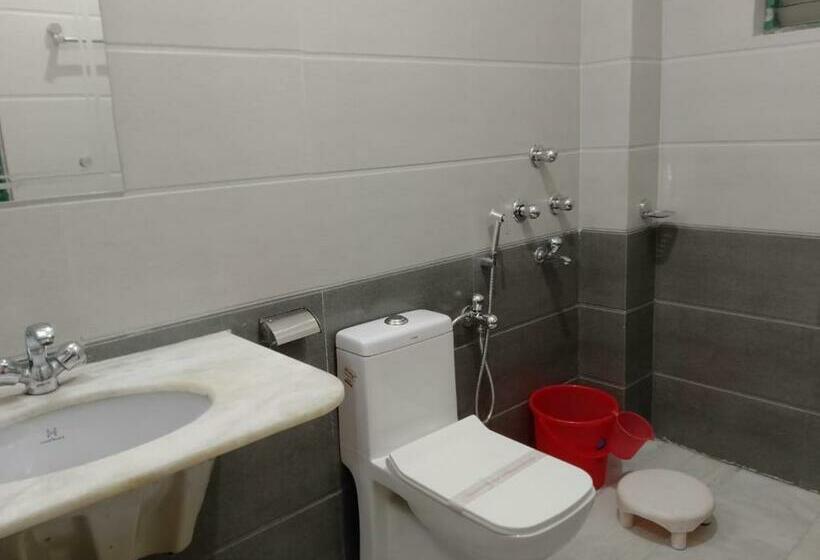 Номер Deluxe, Dubdi