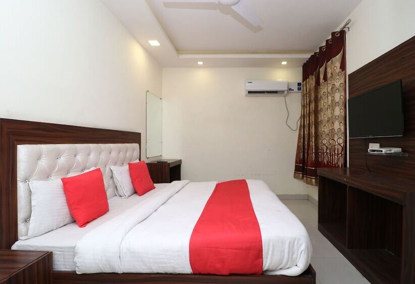 Номер Deluxe, The Golden Heart