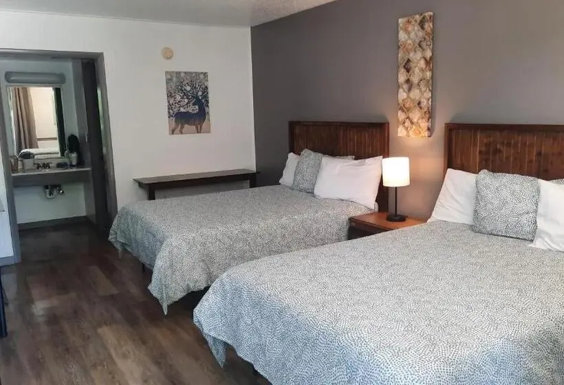 ファミリールーム, Blue Sky Inn  Veteran Owned, New Breakfast Area, Rennovated Rooms, 5 Plus Acres For You And Your Pet