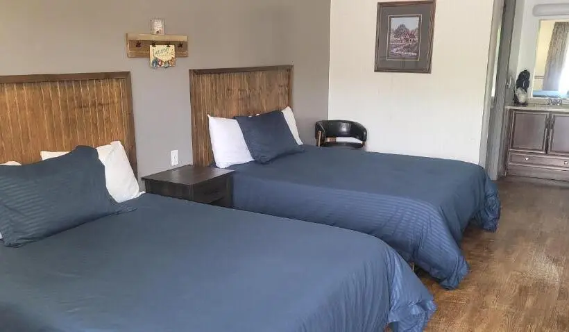エコノミールーム, Blue Sky Inn  Veteran Owned, New Breakfast Area, Rennovated Rooms, 5 Plus Acres For You And Your Pet