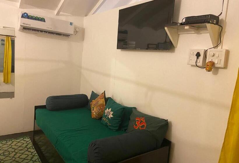 בונגלו סטנדרט עם נוף לגינה, Art Resort Goa