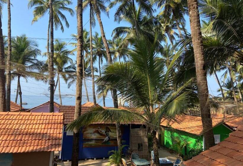 חדר דלוקס צדדי נוף לים, Art Resort Goa