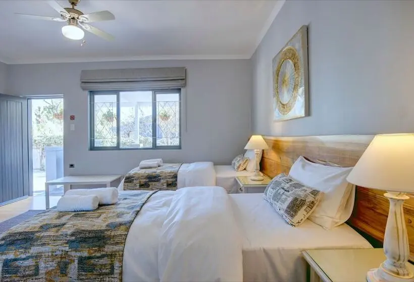 デラックスルーム, Amour Guest House