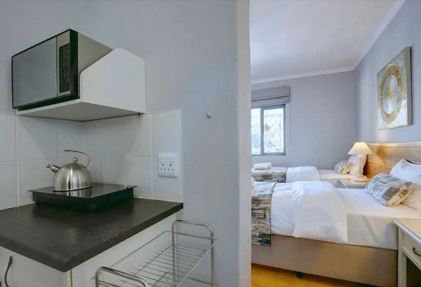 デラックスルーム, Amour Guest House