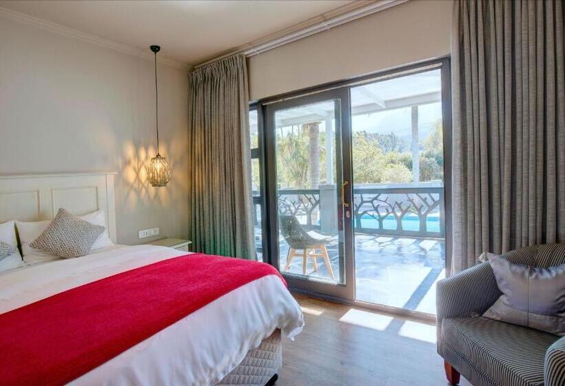 غرفة قياسية مزوَّدة بشُرفة, Amour Guest House