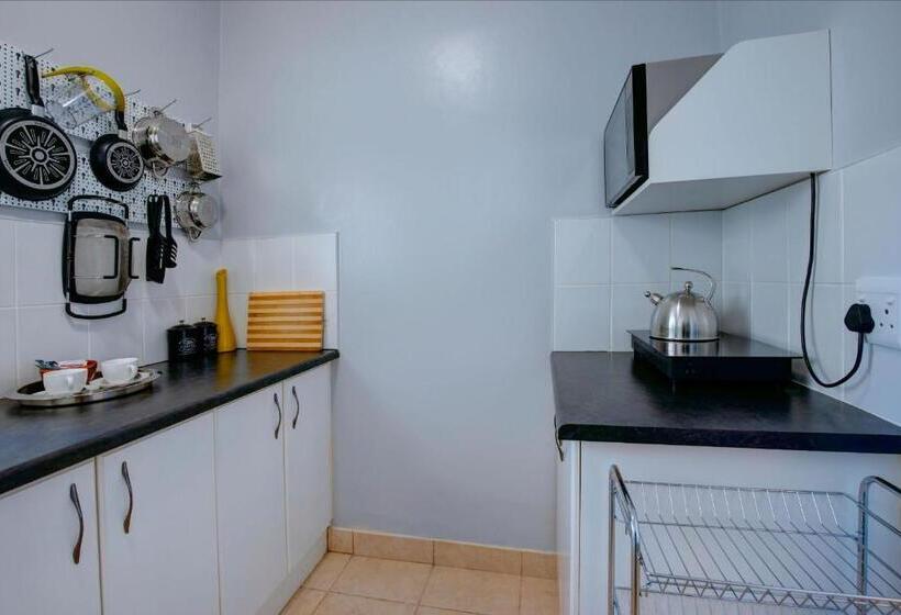 غرفة سوبيريور مطلّة علي الحديقة, Amour Guest House