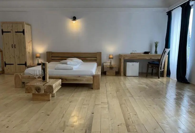 Comfort Kolmen Hengen Huone, Pensiunea Poiana Izvoarelor