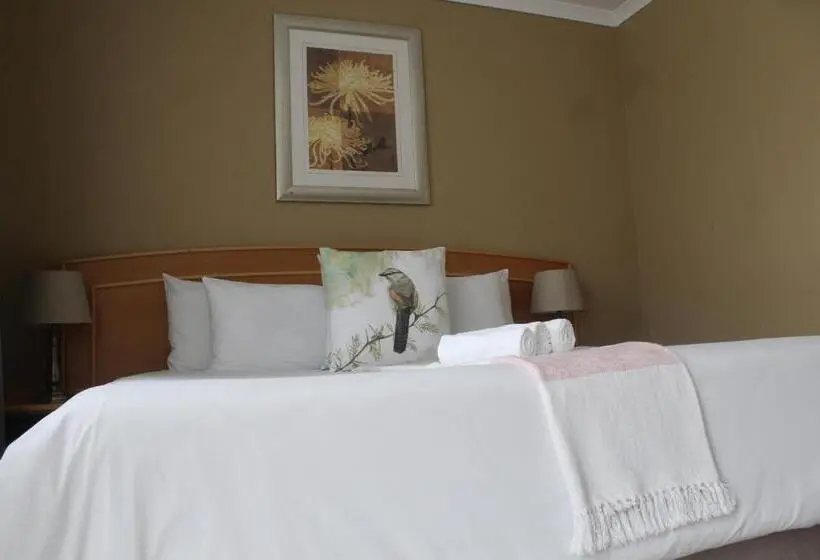 Deluxe Suite King Bed, The Anne Guest House