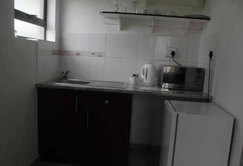 استودیو استاندارد با چشمانداز باغ, The Anne Guest House