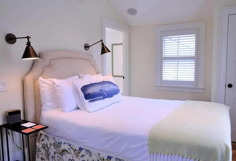 Suite with Terrace, The Nantucket Hotel & Resort