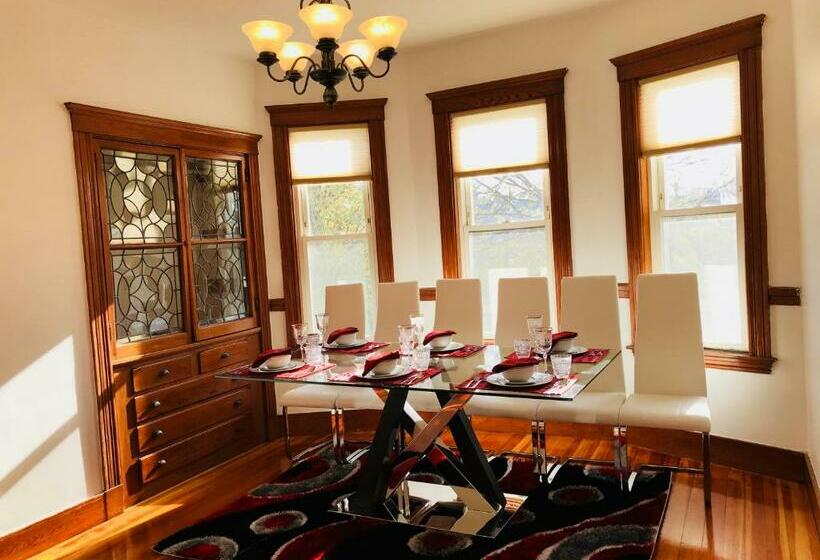 침실 2개 스위트, Boston Lodge And Suites