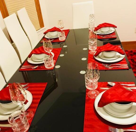 침실 2개 스위트, Boston Lodge And Suites