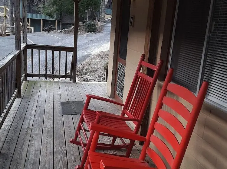 2ダブルベッドのスタンダードルーム, The Evening Shade River Lodge And Cabins