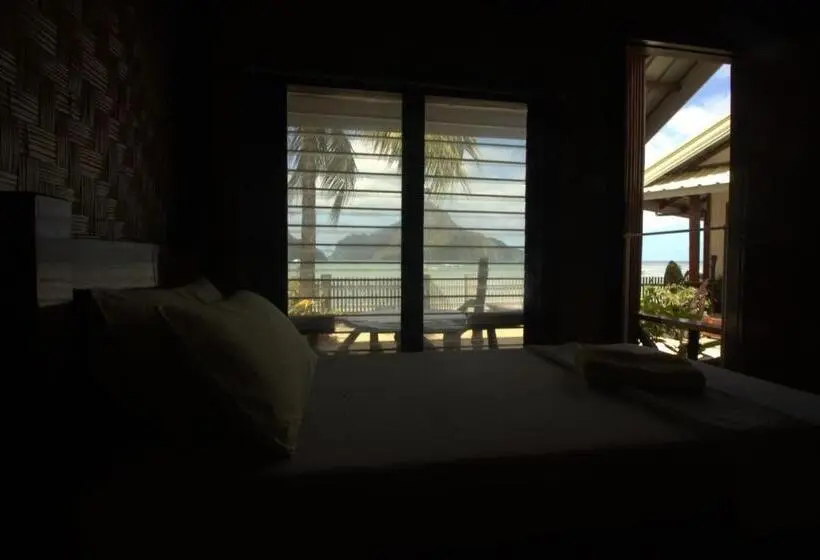 Chambre Triple Standard Vue Mer, Chislyk Inn