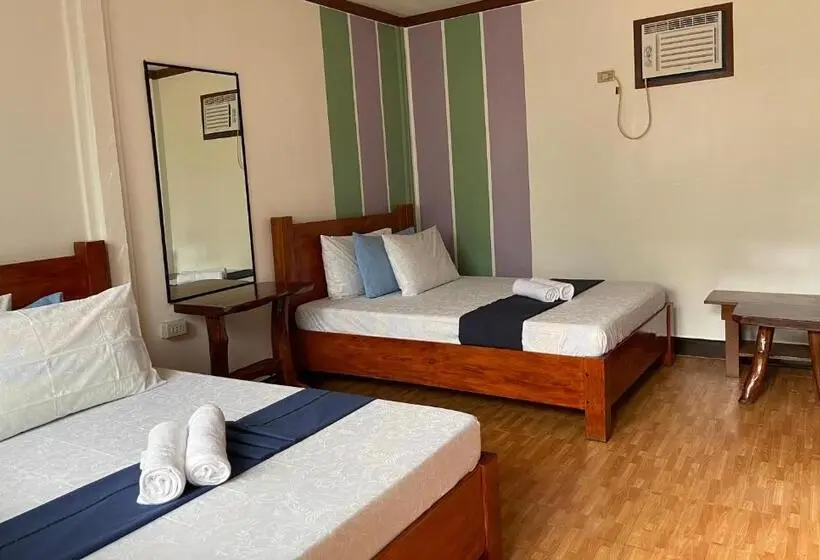 Chambre Quadruple Standard, Chislyk Inn