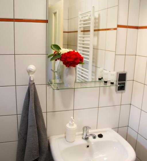 带阳台的豪华间, Penzion Cafe Na Svahu