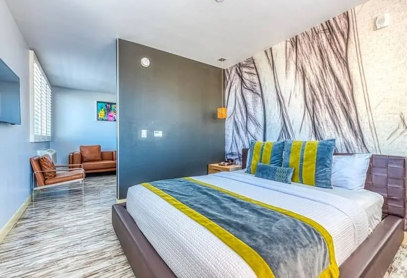 سوئیت با تخت بزرگ, Lexen Hotel   North Hollywood Near Universal Studios