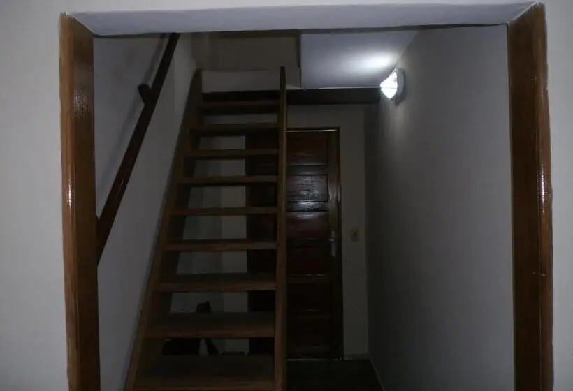 ファミリールーム, Acomodação Penedo
