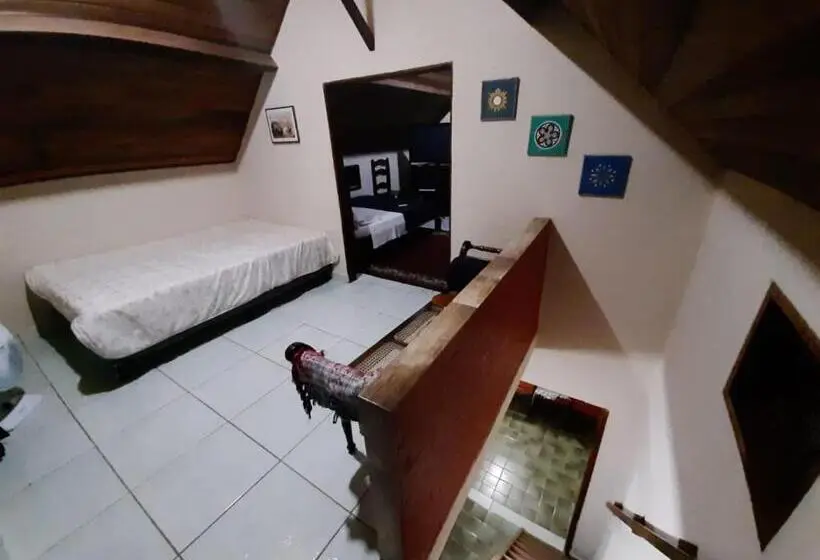 ファミリールーム, Acomodação Penedo