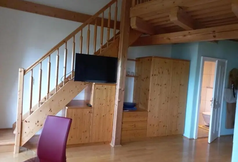 Deluxe-huone Parveke, Attersee Gartenvilla